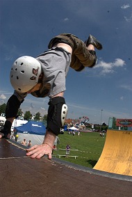 Flo Handstand